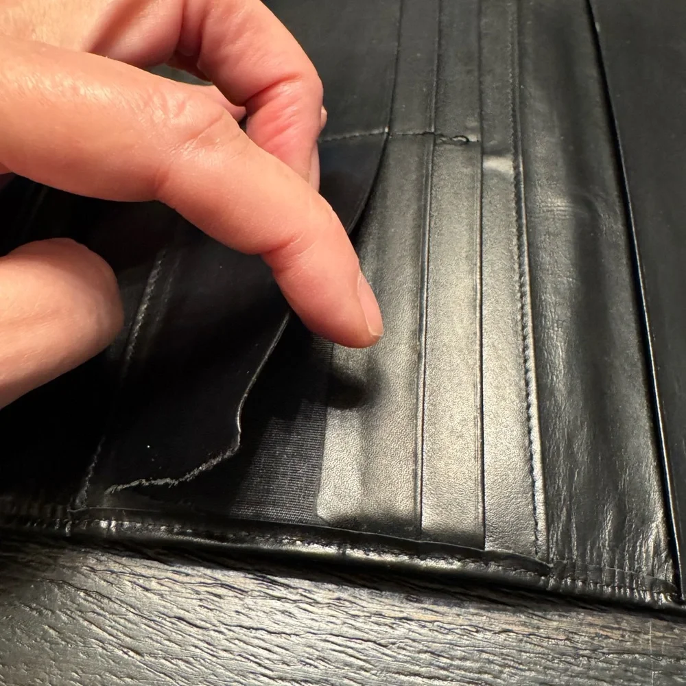 Chanel Classic Black Quilted Crossbody Bag* - Picture 13 of 16